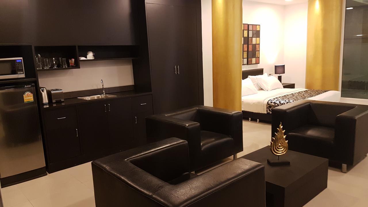East Suites Pattaya Zewnętrze zdjęcie